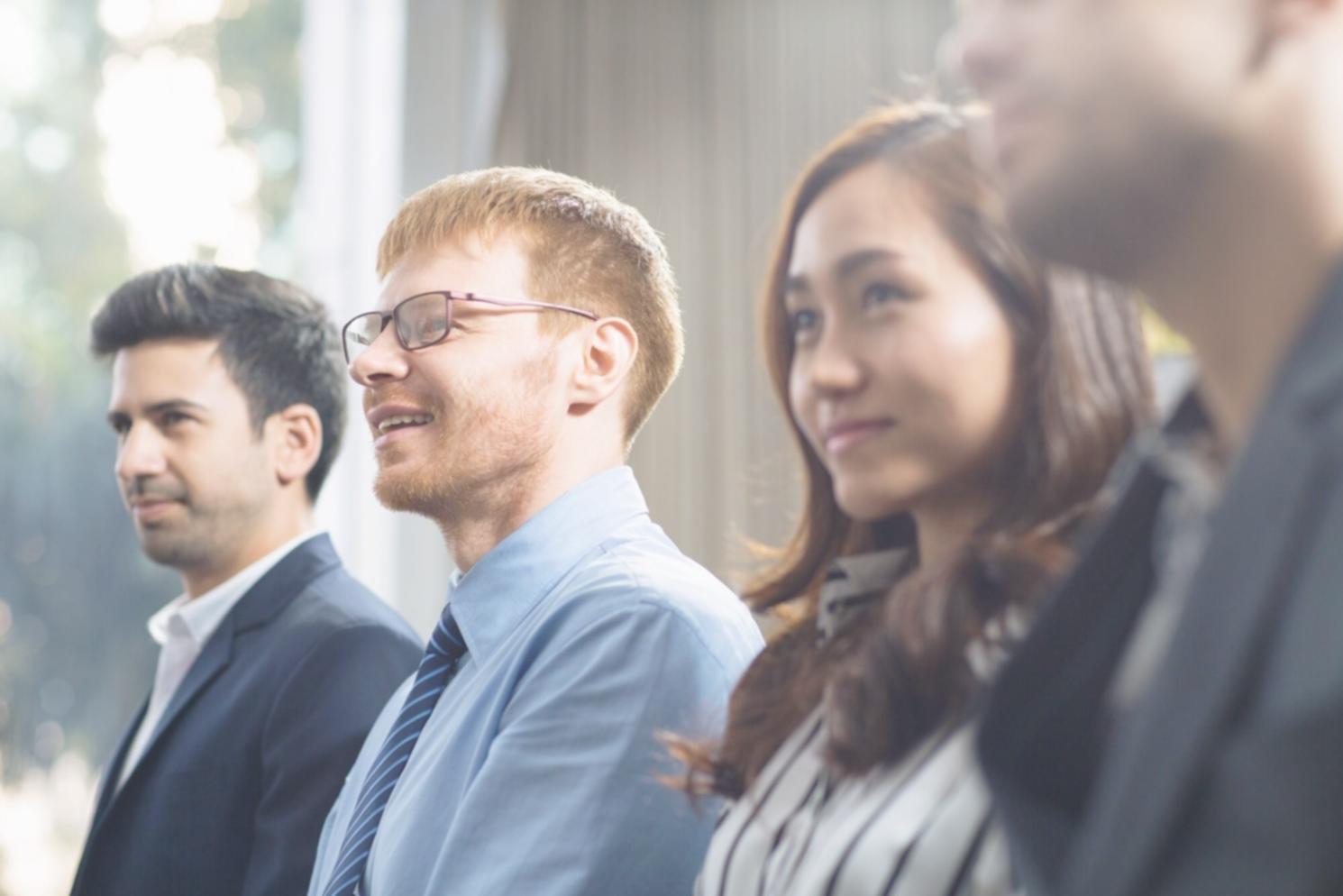 Групповое изучение финансовых концепций с интерактивными материалами